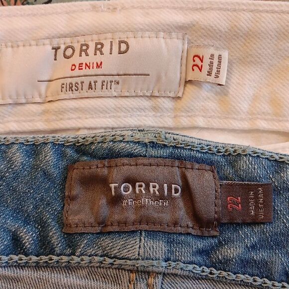 Torrid TWO Pairs of Shorts Bundle - Picture 6 of 14